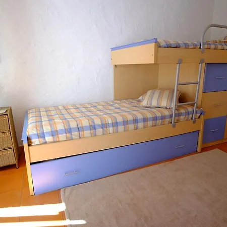V6 Morena * Albufeira